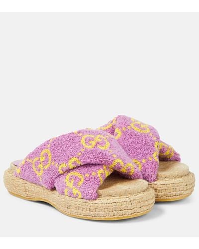 Gucci GG Slide Sandals - Pink