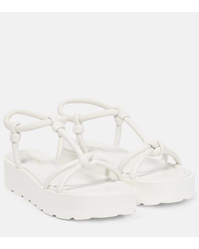 Gianvito Rossi Knot Leather Flatform Sandals - White