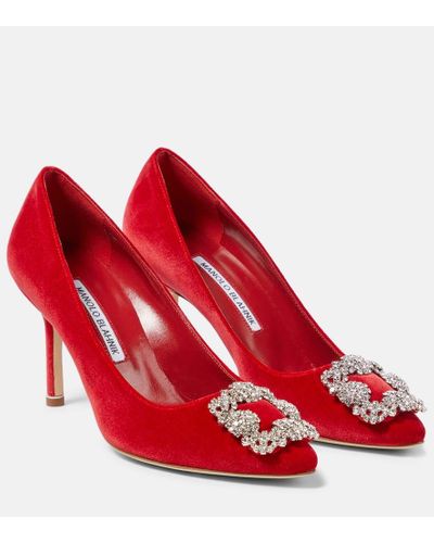 Manolo Blahnik Hangisi Velvet Pumps - Red