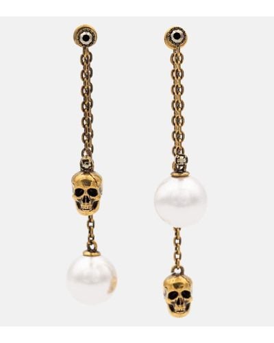 Alexander McQueen Ohrringe mit kettenanhänger und perlenähnlichem skull-detail - Weiß