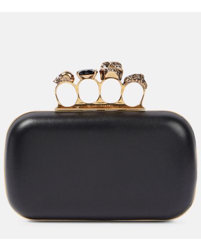 Alexander McQueen Clutch Knuckle de piel adornado - Negro