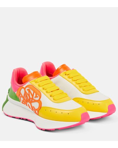 Alexander McQueen Sprint Runner Leather Sneakers - Yellow