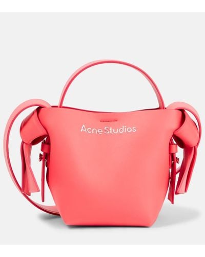 Acne Studios Schultertasche Musubi Mini aus Leder - Pink
