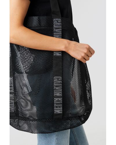 Calvin Klein Synthetic Mesh Holdall Bag in Black - Lyst