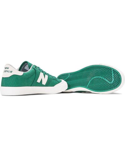 New Balance Suede Pro Court 212 in 