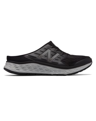 New Balance Rubber Sport Slip 900 in 