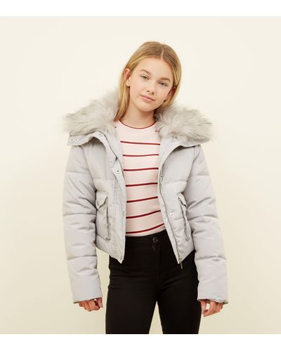 girls short puffa jacket