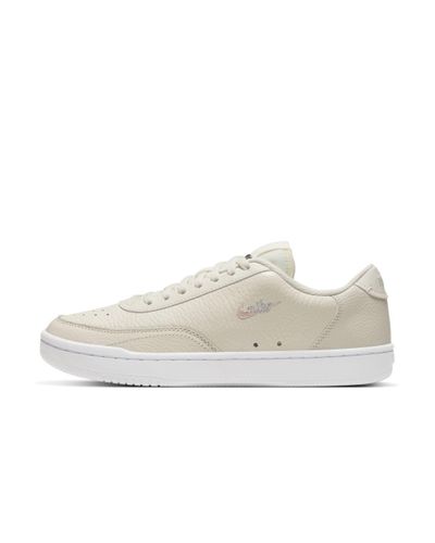 Nike Leather Court Vintage Premium Shoe in Cream (White) - Lyst