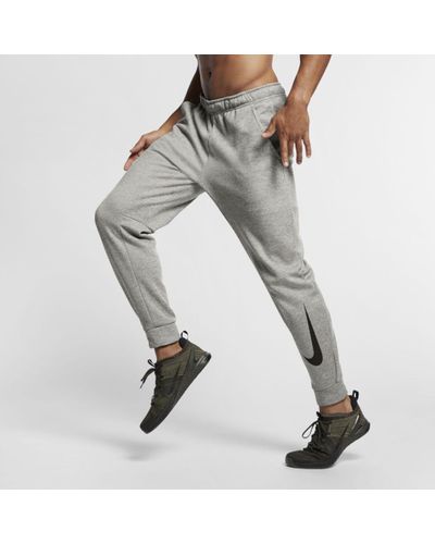 nike tapered leg regular length
