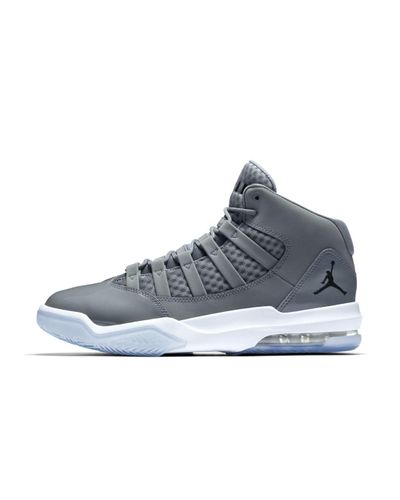 jordan max aura basketball sneaker