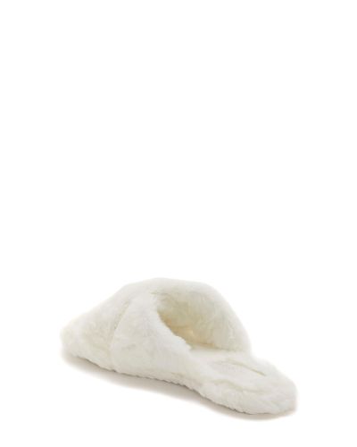 vince white flats