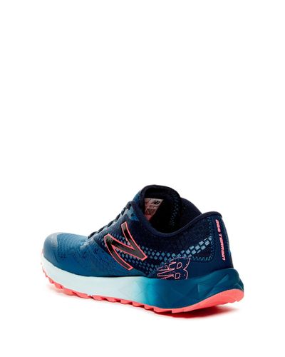 new balance women's 690 trail running shoes