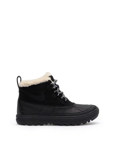 Nike Woodside Faux Fur Lined Chukka 
