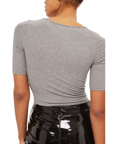 sweetheart neck shirt