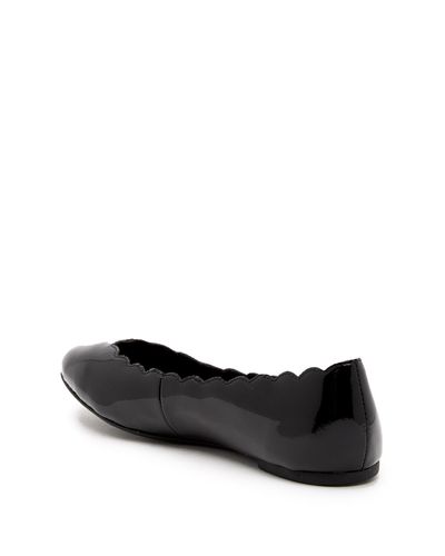 Born Leather Allie Scalloped Ballet Flat in Black - Lyst