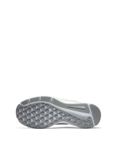 nike quest 4e running sneaker