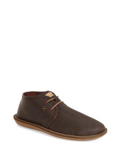 sanuk chukka