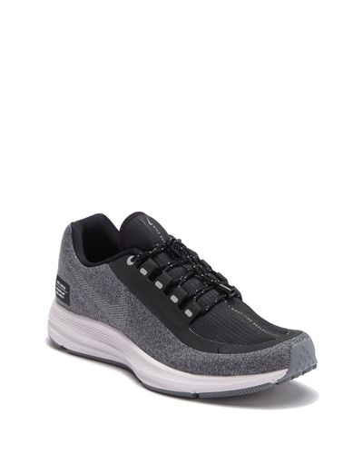 Nike zoom winflo 5 run shield athletic shoe hot sale