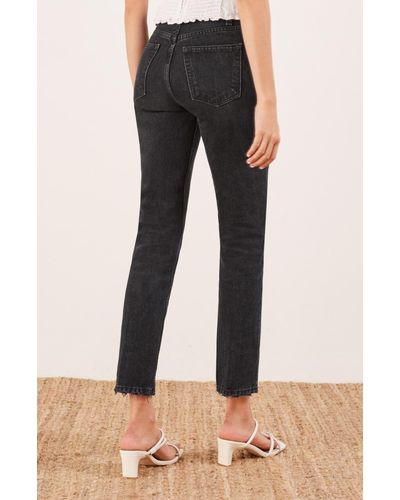 julia cigarette jean