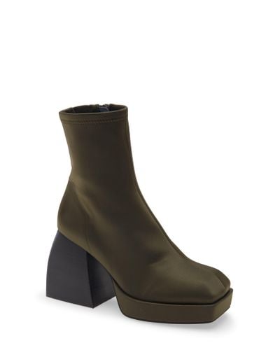 dauphin square toe boot