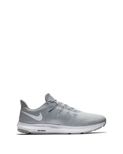 nike quest 4e running sneaker
