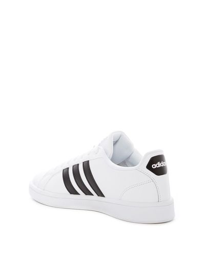 adidas advantage leather sneaker
