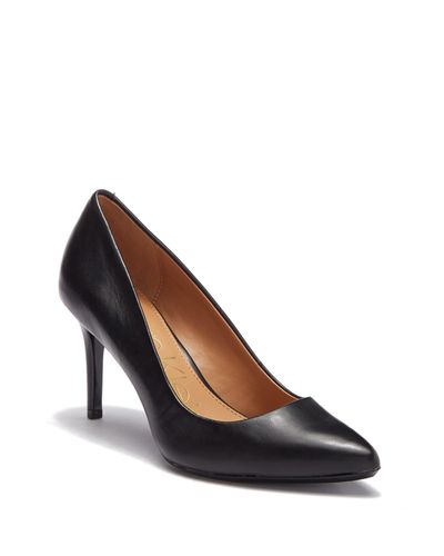 calvin klein kamara pump