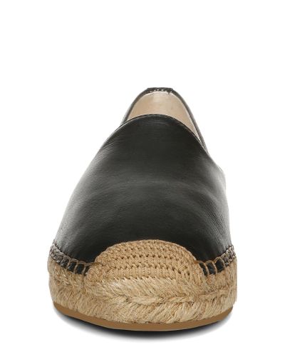 brown chappal