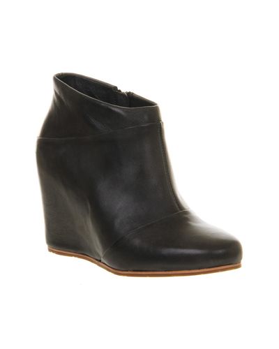 black leather wedge ugg boots