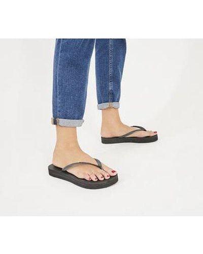 mule flatform havaianas