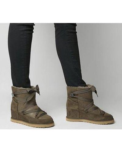 grey uggs with laces