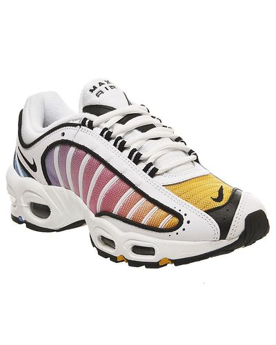 mens nike tailwind 4