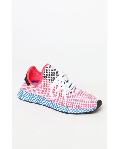 deerupt runner red