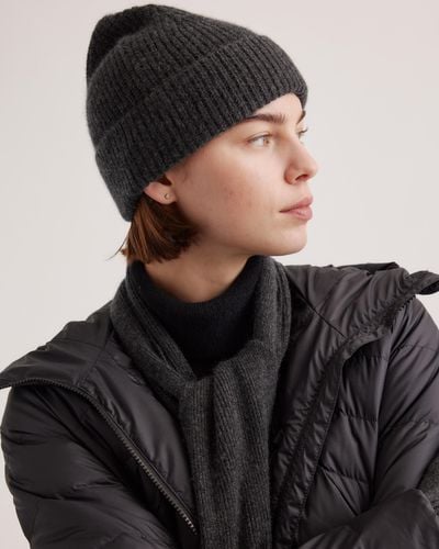 Quince Mongolian Cashmere Ribbed Beanie - Black
