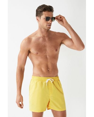 Reiss Wave - Plain Drawstring Swim Shorts - Yellow
