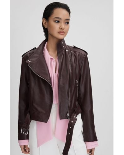 Reiss Maeve - Berry Cropped Leather Biker Jacket - Brown