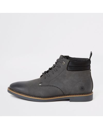 chukka grey