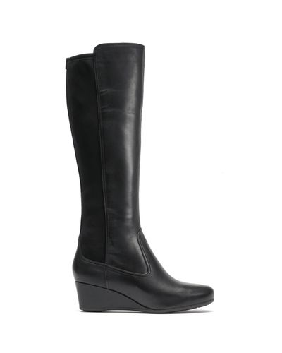 total motion raina plain boot