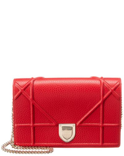 diorama handle clutch