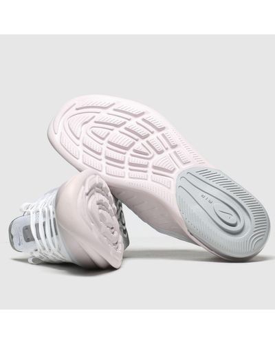 pink air max axis trainers