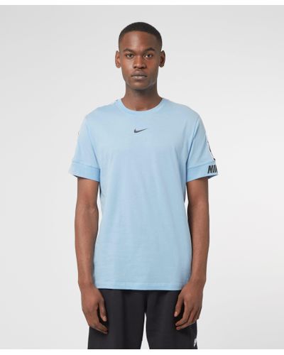 t shirt nike repeat