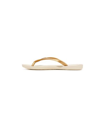 ipanema wave essence flip flops