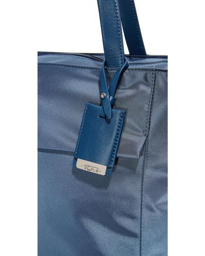 tumi small m tote