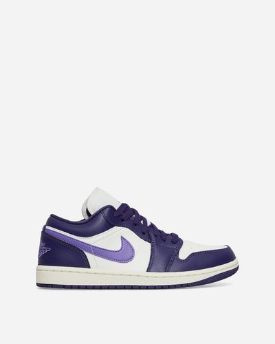 Nike Wmns Air Jordan 1 Low Trainers Sky J Purple / Action Grape - Blue