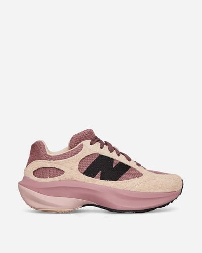 New Balance Wrpd Runner Trainers Licorice / Rosewood - Pink