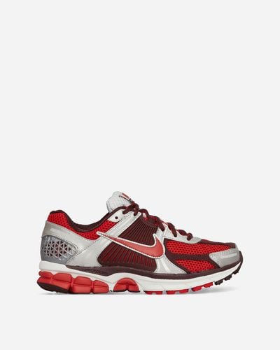Nike Wmns Zoom Vomero 5 Trainers Mystic Red / Platinum