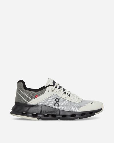 On Shoes Wmns Cloudnova Z5 Rush Trainers Pearl / Black - White