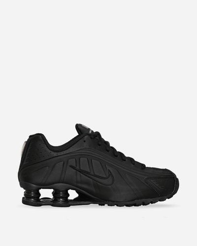 Nike Wmns Shox R4 Sneakers Black
