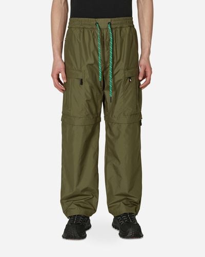 3 MONCLER GRENOBLE Day-namic Convertible Cargo Trousers - Green