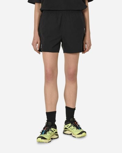 On Shoes Essential Shorts - Black